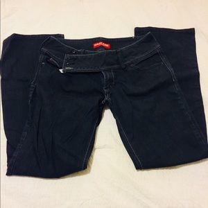 Guess Jeans - Guess jeans in great condition. Guess Jeans - Guess jeans in great condition.